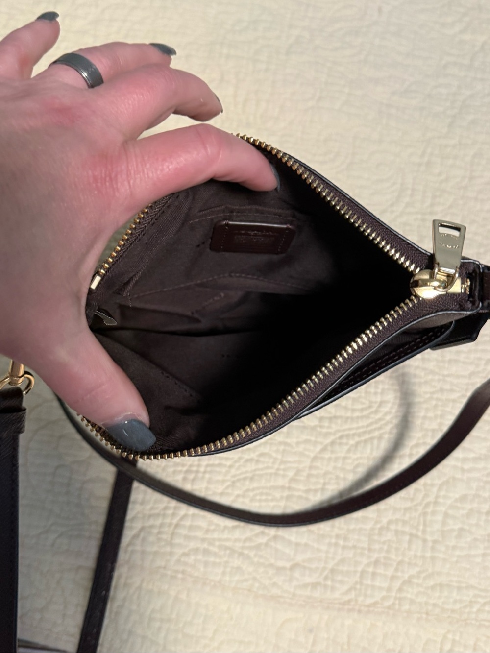 Coach “Kitt” Messenger Crossbody Bag in Oxblood Crossgrain Leather! Like New! - Picture 13 of 14